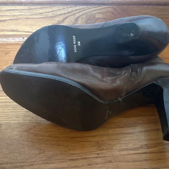 Nine West boots - Picture 4 of 6